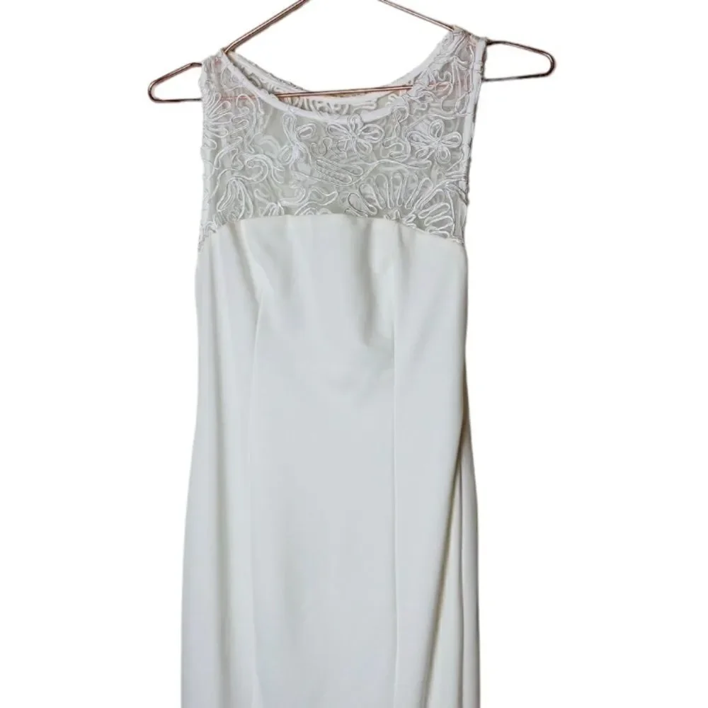 NWOT Lulus White Lace Appliqué Maxi Dress Small